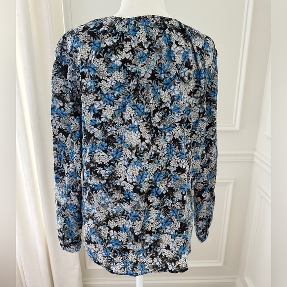 Velvet by Spencer & Graham Floral Blouse - Picture 2 of 11